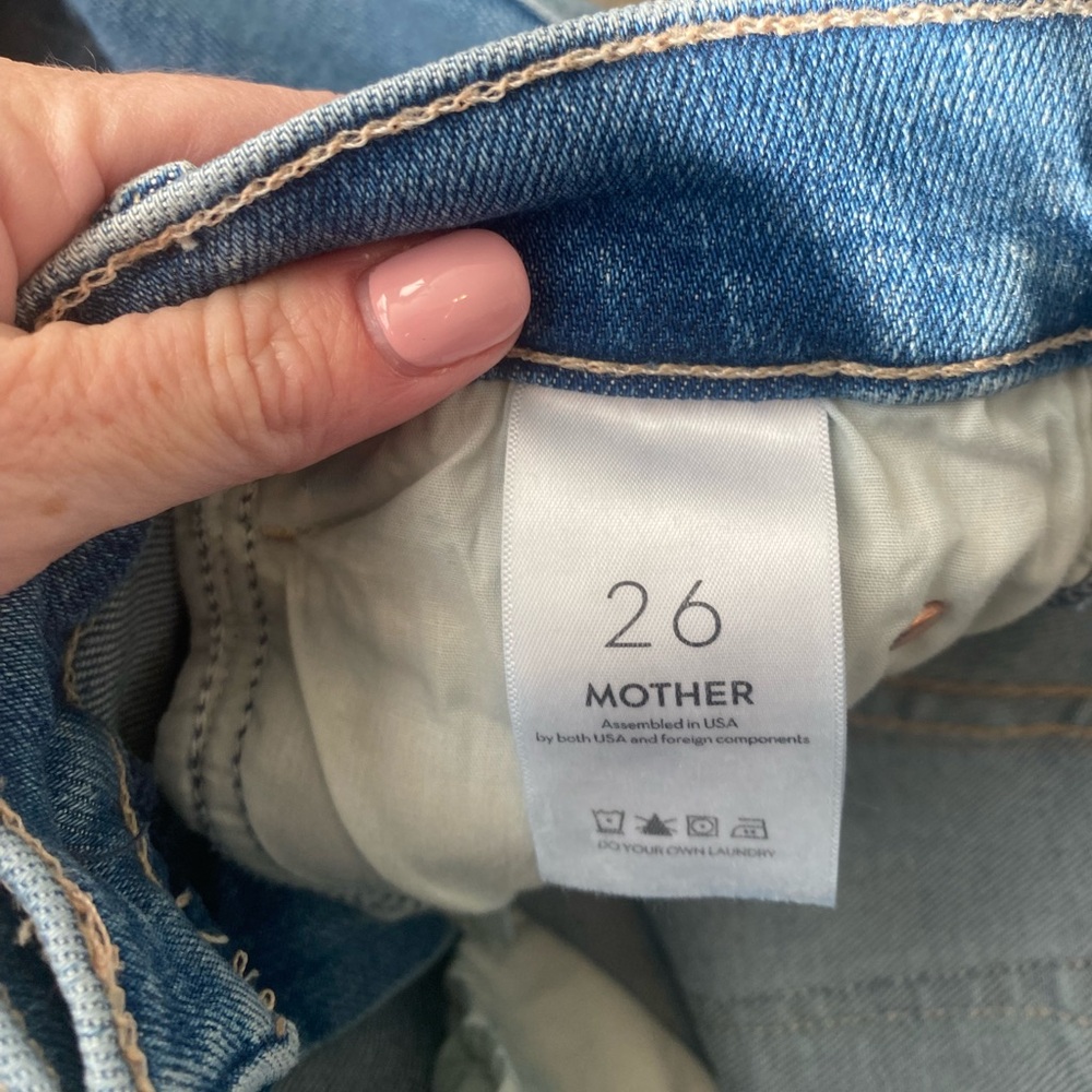 Mother premium jeans “midrise denim ankle fray” in “riding the cliff side” Sz 26 - Picture 8 of 12